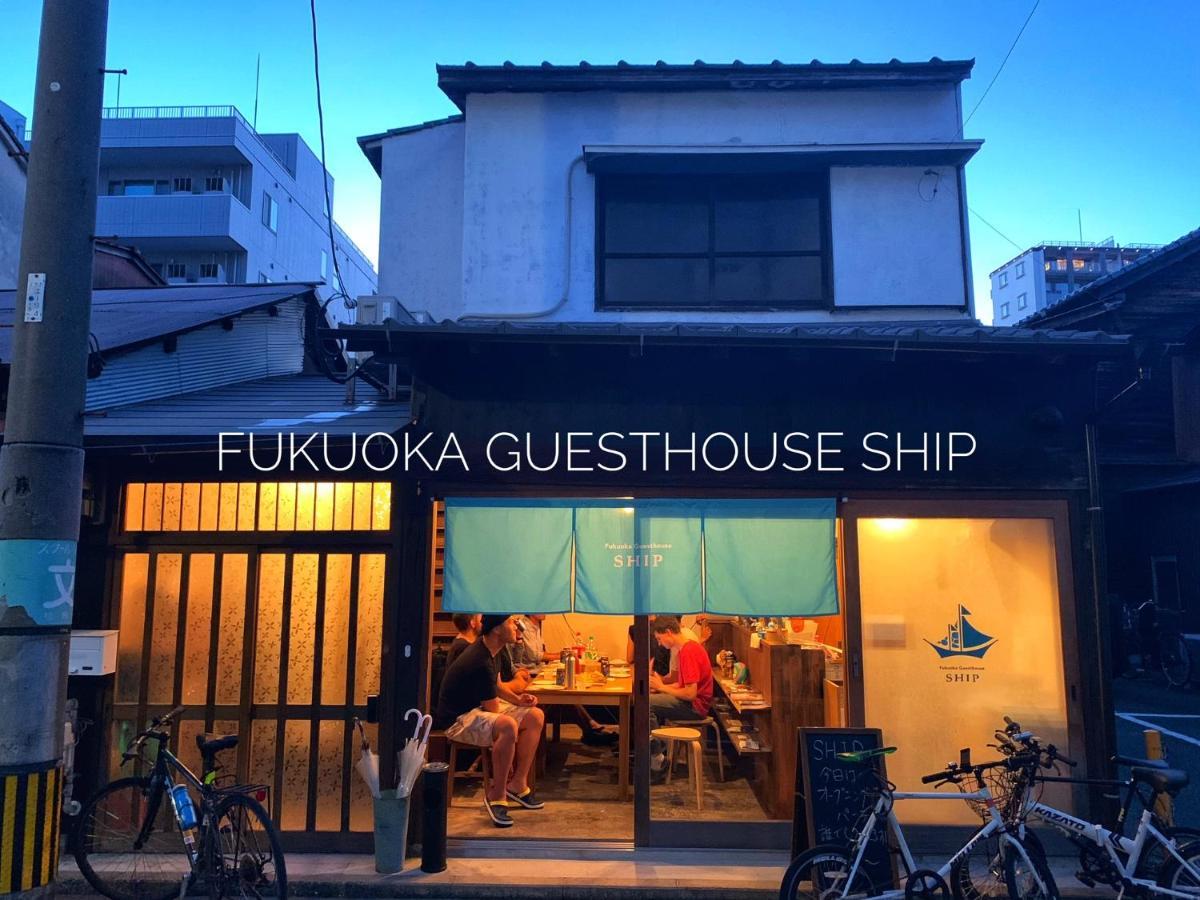 Fukuoka Guesthouse Ship Exterior foto